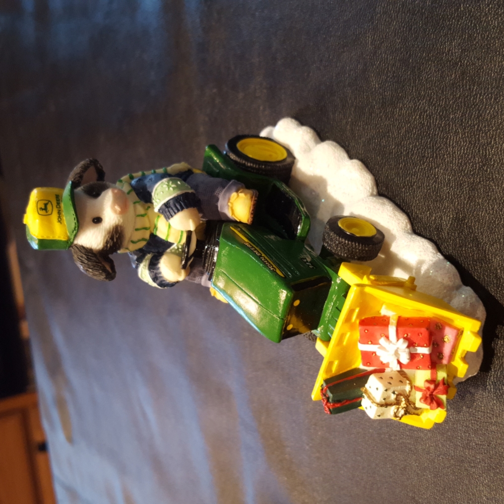 Mary's Moo Moos John Deere Figurine